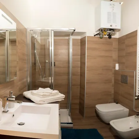 Lorenzo Apartment *